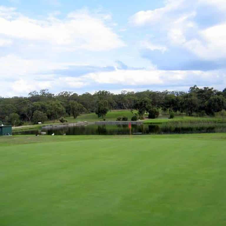 Images of the golf course at Kurri Kurri Golf Club